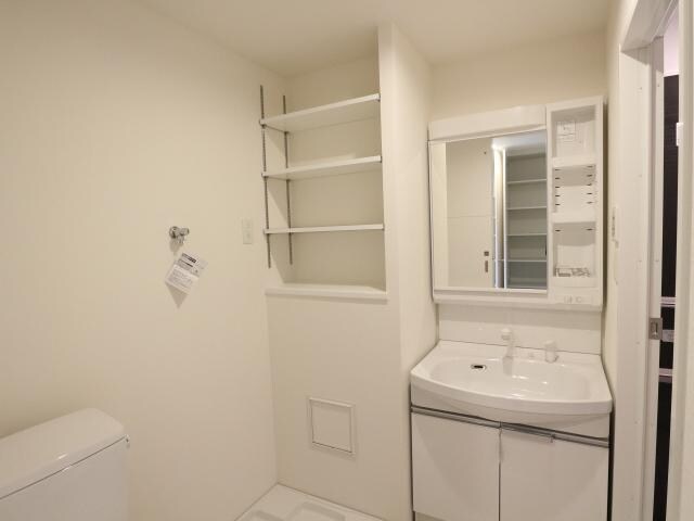  近鉄難波線・奈良線/近鉄奈良駅 徒歩10分 2階 築5年