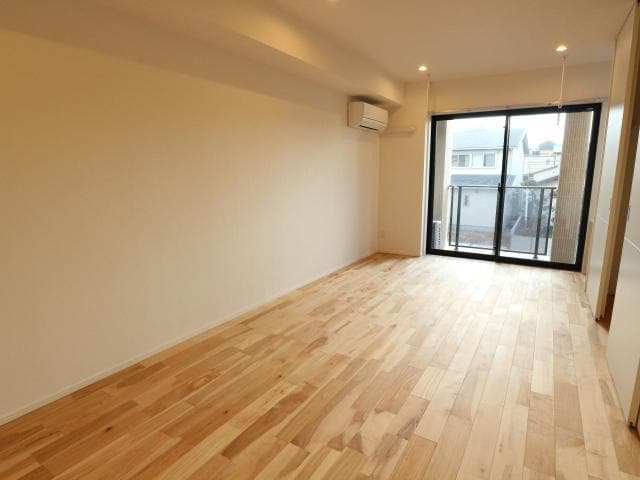  近鉄難波線・奈良線/近鉄奈良駅 徒歩10分 2階 築5年