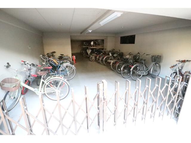  近鉄難波線・奈良線/新大宮駅 徒歩4分 6階 築27年