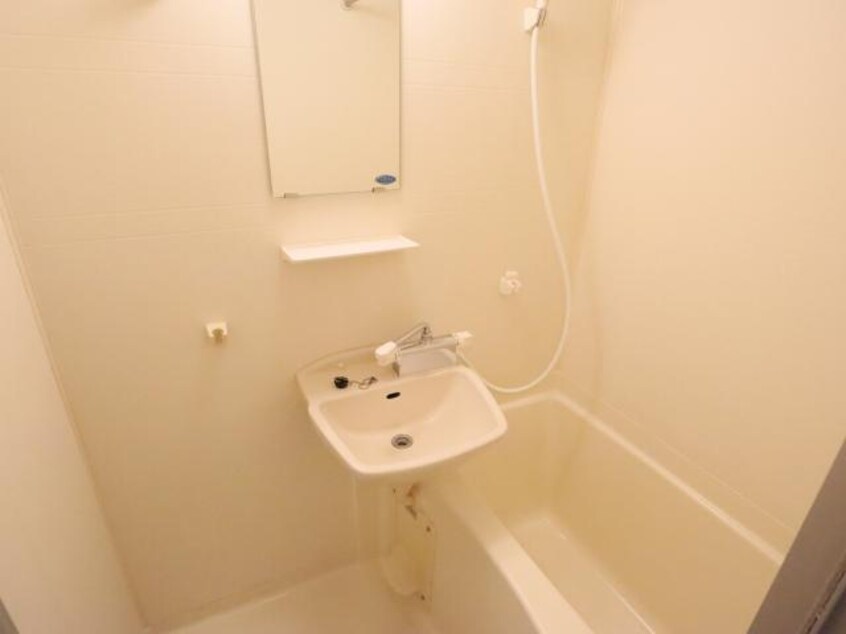  近鉄難波線・奈良線/新大宮駅 徒歩4分 4階 築27年