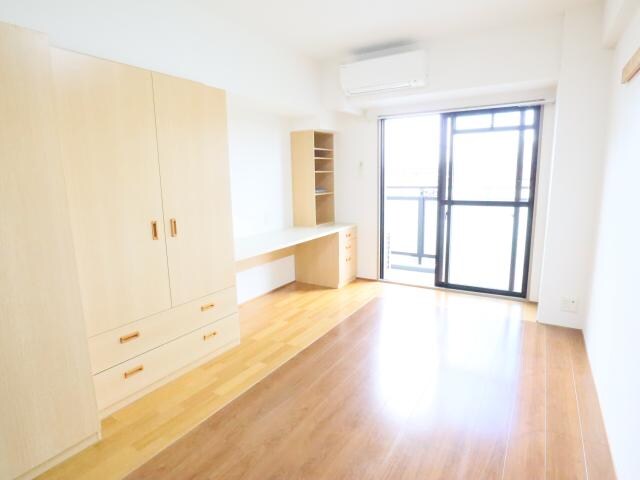  近鉄難波線・奈良線/新大宮駅 徒歩4分 6階 築27年