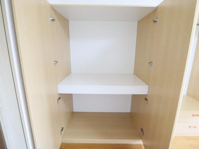  近鉄難波線・奈良線/新大宮駅 徒歩4分 6階 築27年