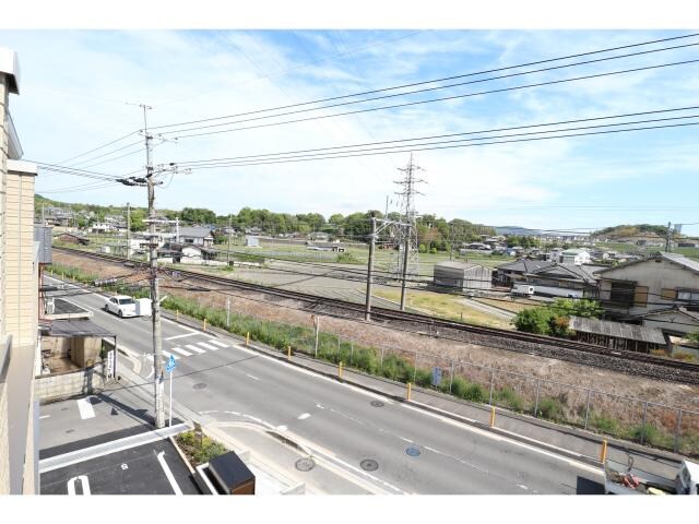  大和路線・関西本線/木津駅 徒歩9分 3階 築3年