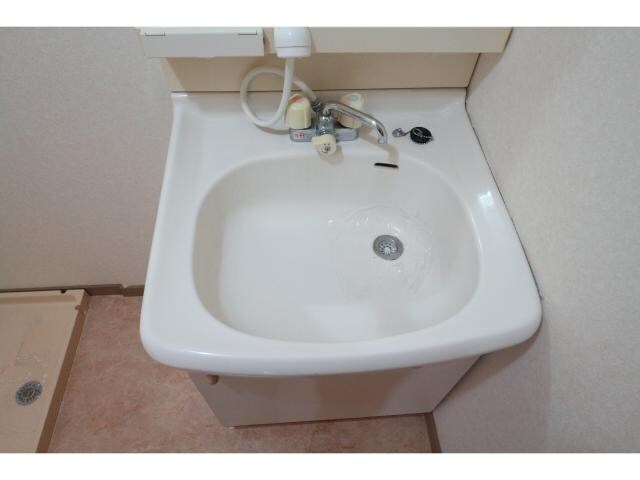  大和路線・関西本線/加茂駅 徒歩10分 1階 築27年