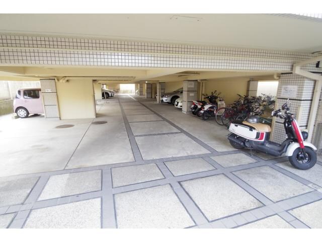  近鉄難波線・奈良線/新大宮駅 徒歩26分 3階 築34年