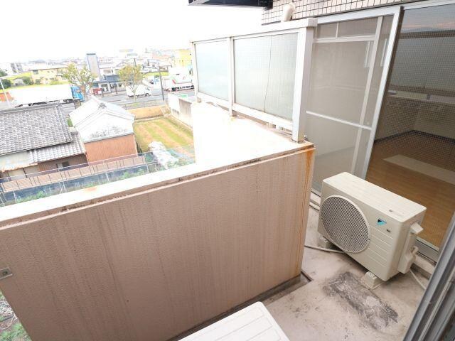  近鉄難波線・奈良線/新大宮駅 徒歩26分 4階 築34年