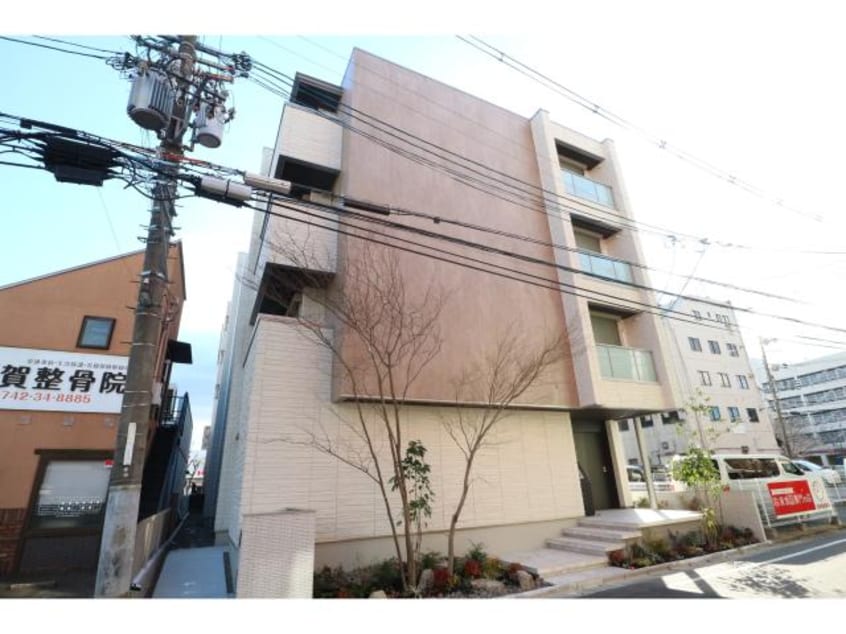  近鉄難波線・奈良線/新大宮駅 徒歩4分 2階 築3年