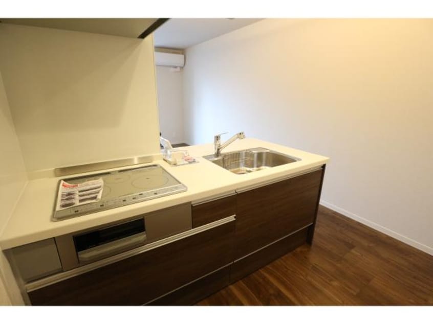  近鉄難波線・奈良線/新大宮駅 徒歩4分 4階 築3年