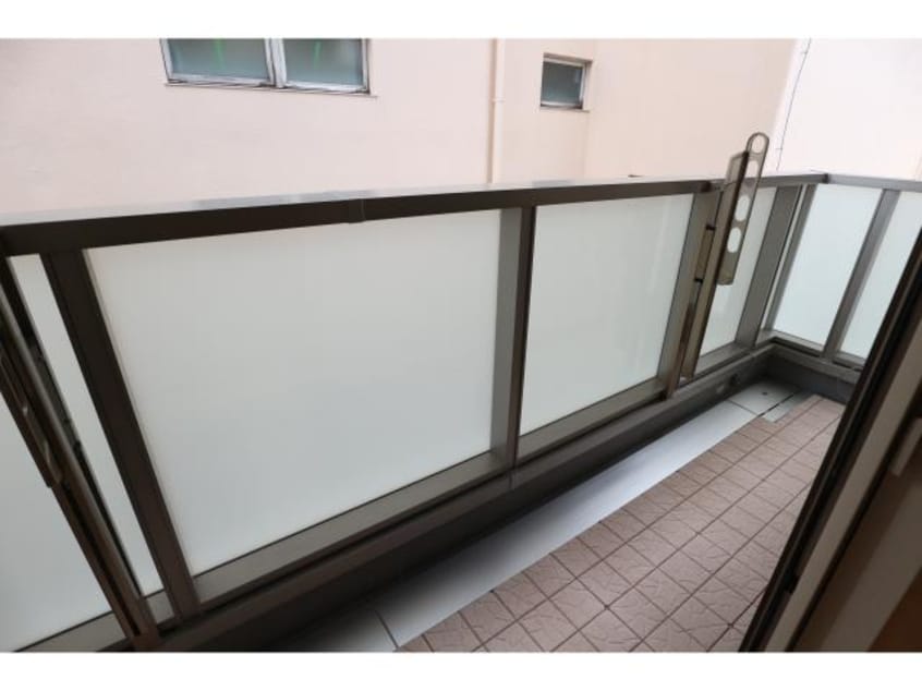  近鉄難波線・奈良線/新大宮駅 徒歩4分 2階 築3年