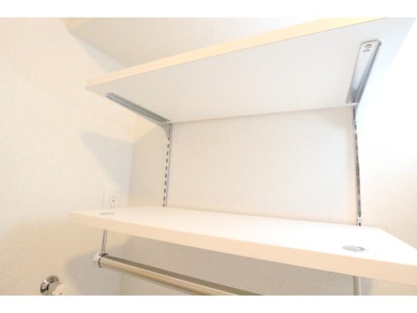  近鉄難波線・奈良線/新大宮駅 徒歩19分 3階 築3年