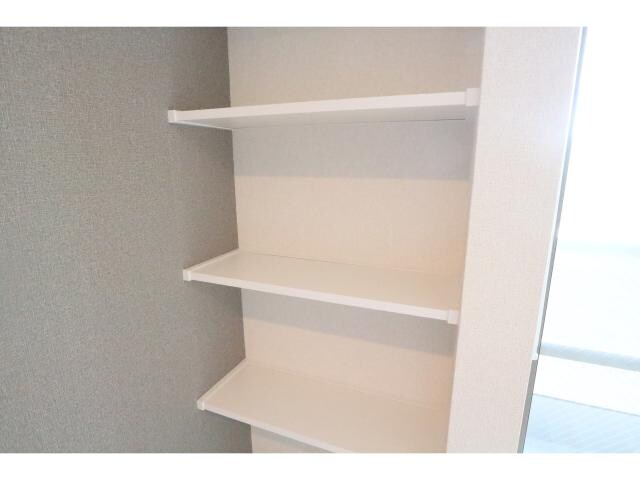  近鉄難波線・奈良線/新大宮駅 徒歩19分 3階 築3年