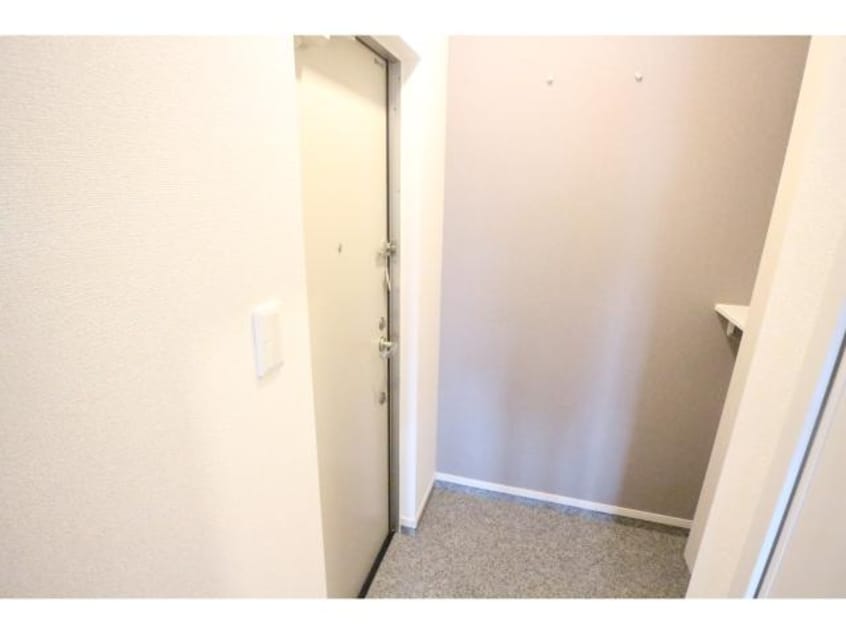  近鉄難波線・奈良線/新大宮駅 徒歩19分 3階 築3年