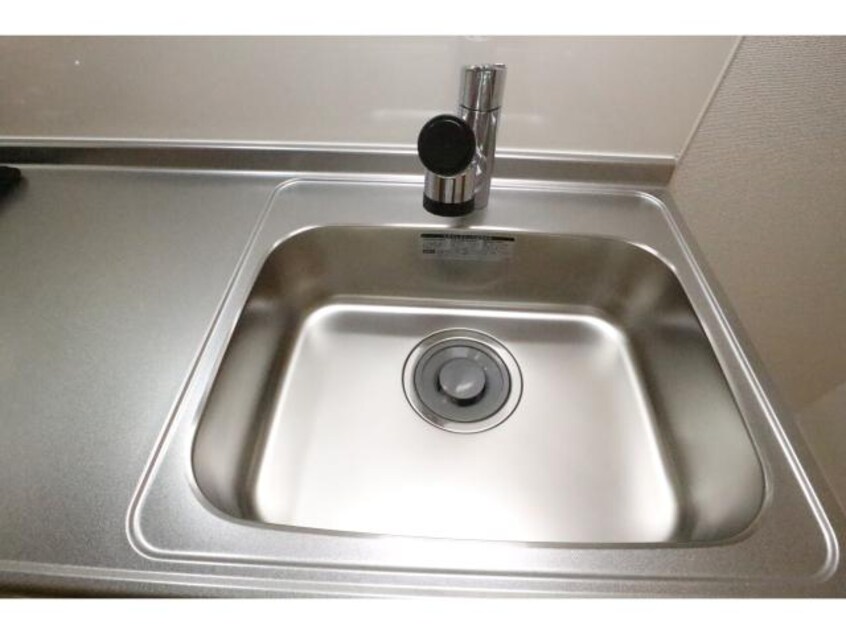  近鉄難波線・奈良線/新大宮駅 徒歩19分 3階 築3年