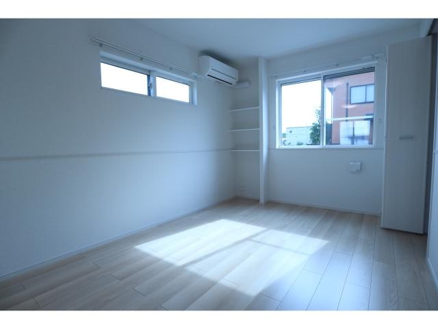  大和路線・関西本線/木津駅 徒歩8分 1階 築3年