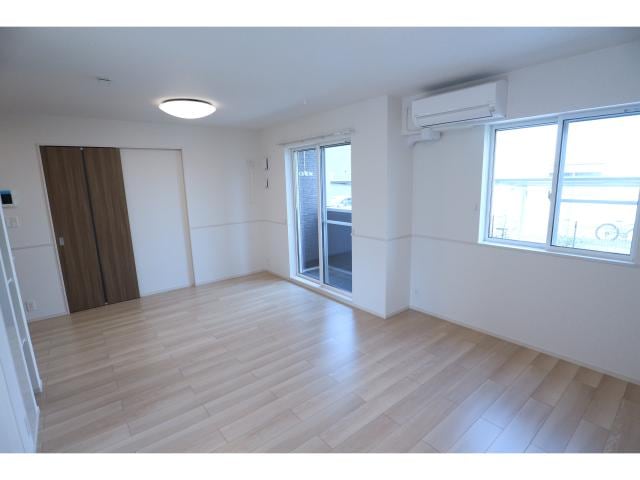  大和路線・関西本線/木津駅 徒歩8分 1階 築3年