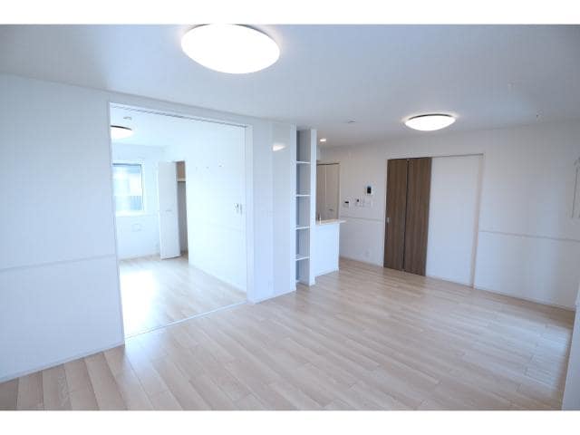  大和路線・関西本線/木津駅 徒歩8分 1階 築3年