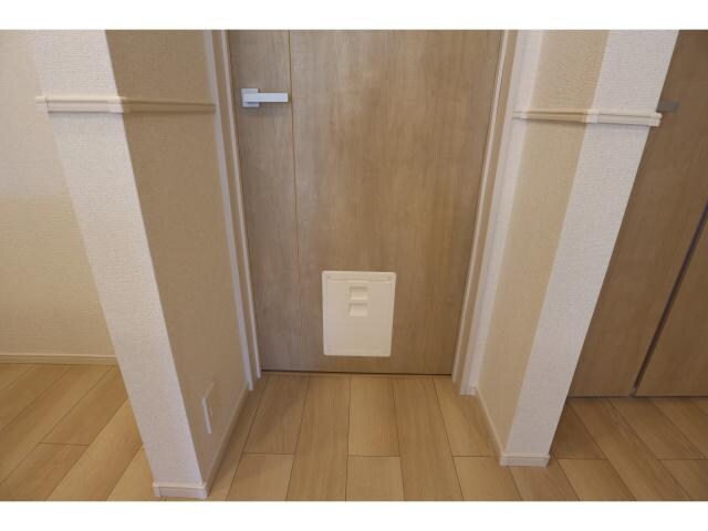  学研都市線<片町線>・JR東西線/木津駅 バス5分市坂下車:停歩2分 1階 築3年