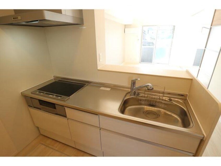  近鉄難波線・奈良線/新大宮駅 徒歩20分 1階 築3年