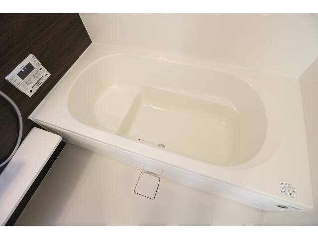  近鉄難波線・奈良線/新大宮駅 徒歩20分 1階 築3年