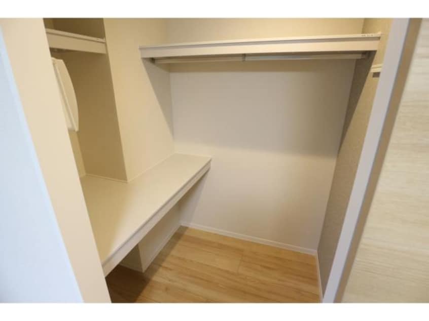  近鉄難波線・奈良線/近鉄奈良駅 徒歩8分 2階 築2年