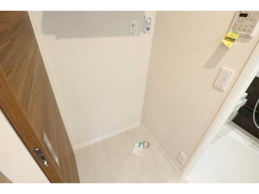  近鉄難波線・奈良線/新大宮駅 徒歩5分 4階 築2年