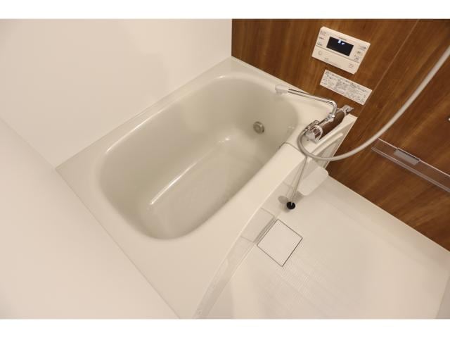  近鉄難波線・奈良線/新大宮駅 徒歩18分 2階 築2年