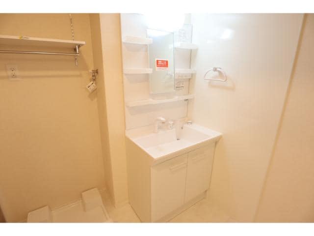  近鉄難波線・奈良線/新大宮駅 徒歩18分 2階 築2年