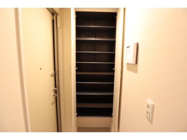  近鉄難波線・奈良線/新大宮駅 徒歩18分 2階 築2年