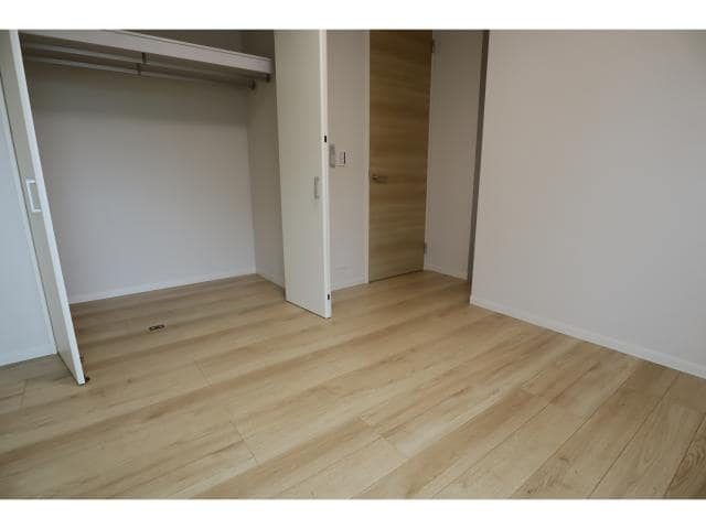  近鉄難波線・奈良線/新大宮駅 徒歩4分 3階 築2年