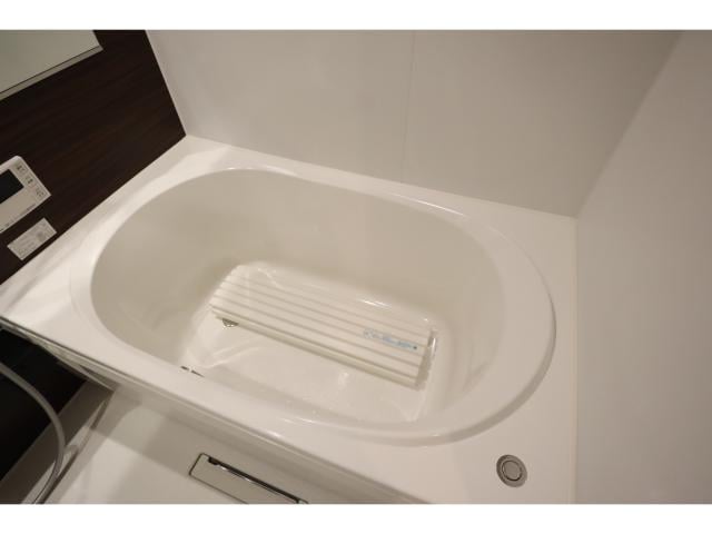  近鉄難波線・奈良線/新大宮駅 徒歩1分 3階 築2年