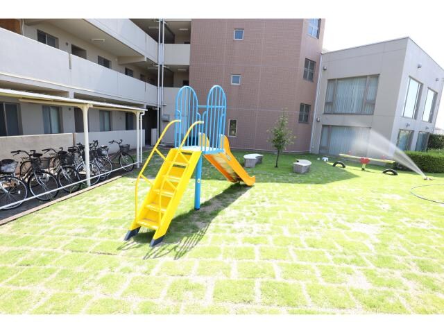  近鉄京都線/高の原駅 バス15分州見台7丁目東下車:停歩5分 3階 築26年