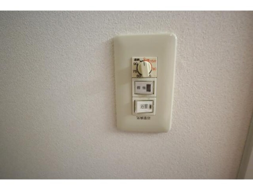  近鉄京都線/高の原駅 バス15分州見台7丁目東下車:停歩5分 3階 築26年