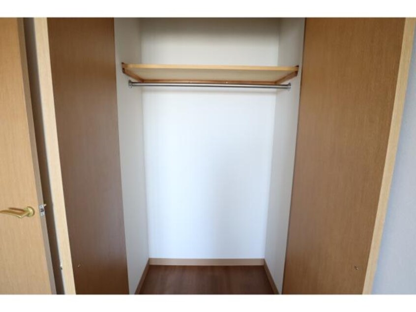  近鉄京都線/高の原駅 バス15分州見台7丁目東下車:停歩5分 3階 築26年