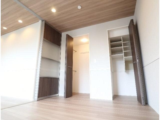  大和路線・関西本線/奈良駅 徒歩13分 2階 築2年