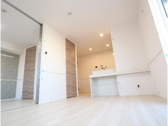  近鉄難波線・奈良線/近鉄奈良駅 バス10分南方町下車:停歩1分 1階 築2年