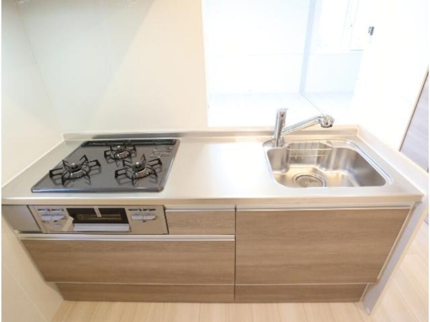  近鉄難波線・奈良線/近鉄奈良駅 バス10分南方町下車:停歩1分 1階 築2年