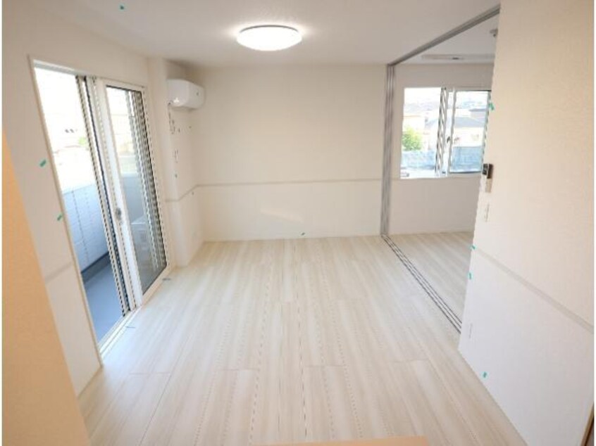  近鉄難波線・奈良線/近鉄奈良駅 バス10分南方町下車:停歩1分 1階 築2年