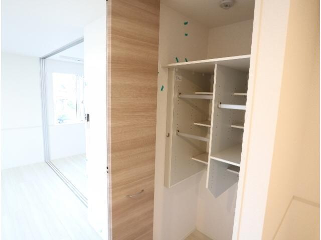  近鉄難波線・奈良線/近鉄奈良駅 バス10分南方町下車:停歩1分 1階 築2年