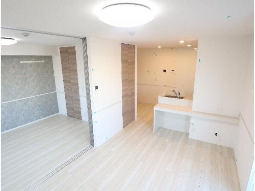  近鉄難波線・奈良線/近鉄奈良駅 バス10分南方町下車:停歩1分 1階 築2年