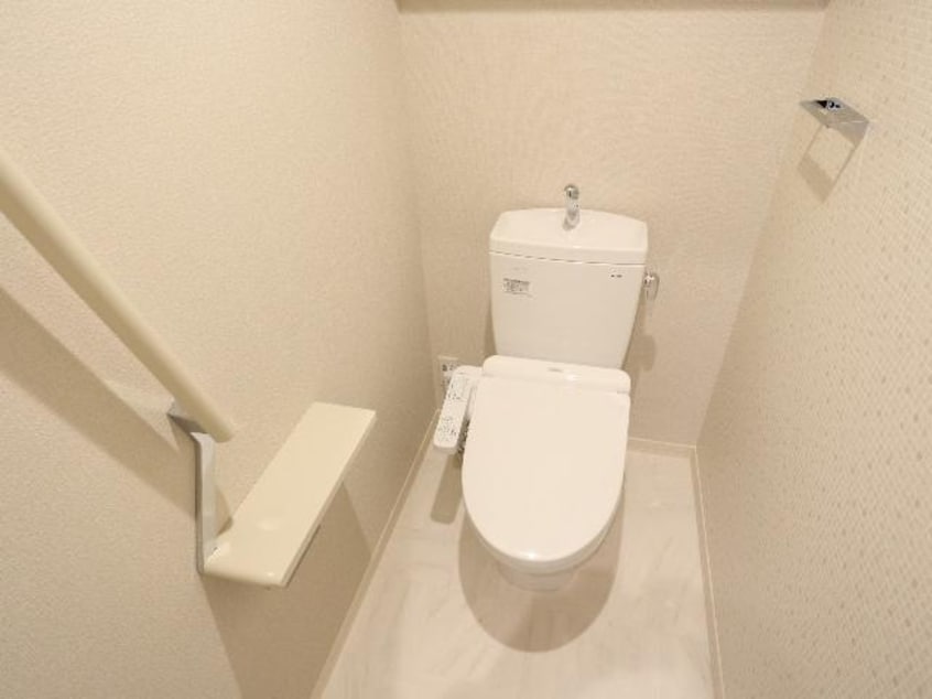  大和路線・関西本線/奈良駅 徒歩7分 2階 築1年