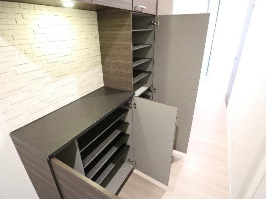  大和路線・関西本線/奈良駅 徒歩7分 2階 築1年