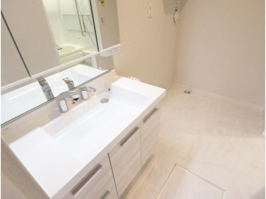  大和路線・関西本線/奈良駅 徒歩7分 1階 築1年