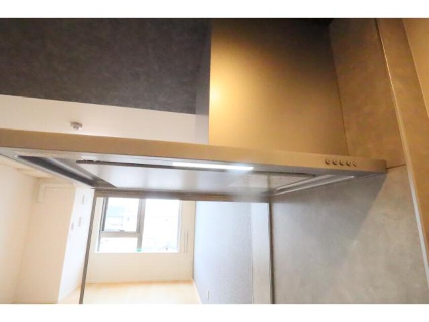  近鉄難波線・奈良線/新大宮駅 徒歩8分 1階 1年未満