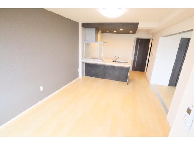  近鉄難波線・奈良線/新大宮駅 徒歩8分 1階 1年未満