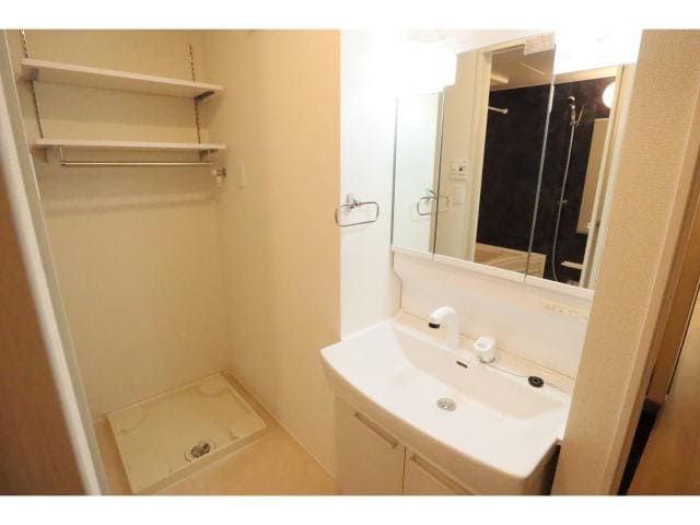  大和路線・関西本線/郡山駅 徒歩38分 1階 築1年