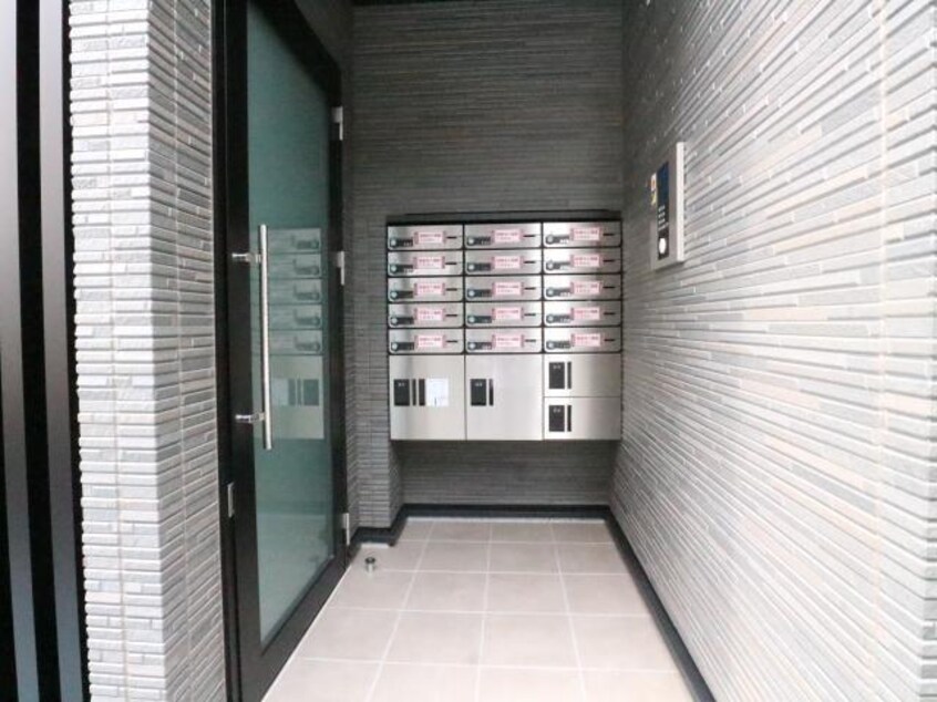  奈良線/奈良駅 徒歩11分 2階 1年未満