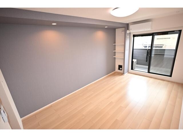  奈良線/奈良駅 徒歩11分 3階 1年未満