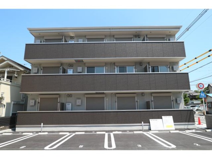  大和路線・関西本線/奈良駅 バス13分永井町下車:停歩5分 3階 1年未満