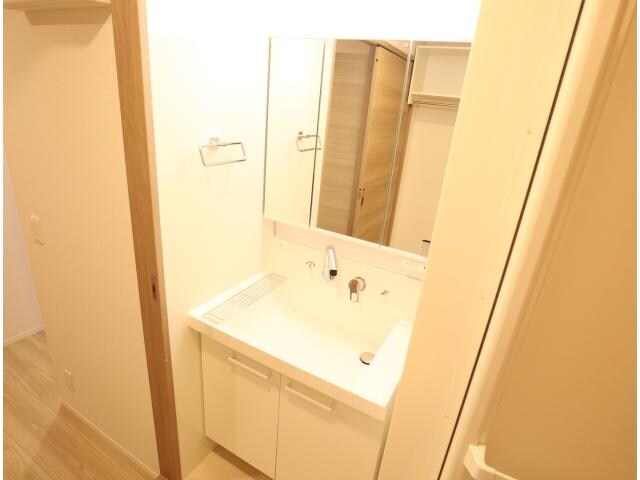  大和路線・関西本線/奈良駅 バス13分永井町下車:停歩5分 2階 1年未満