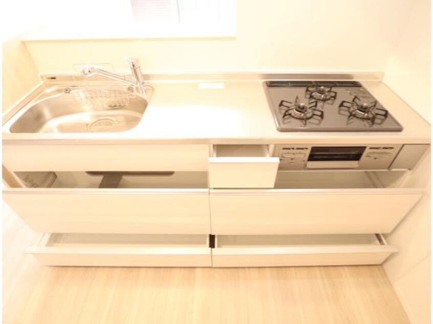  大和路線・関西本線/奈良駅 バス13分永井町下車:停歩5分 2階 1年未満